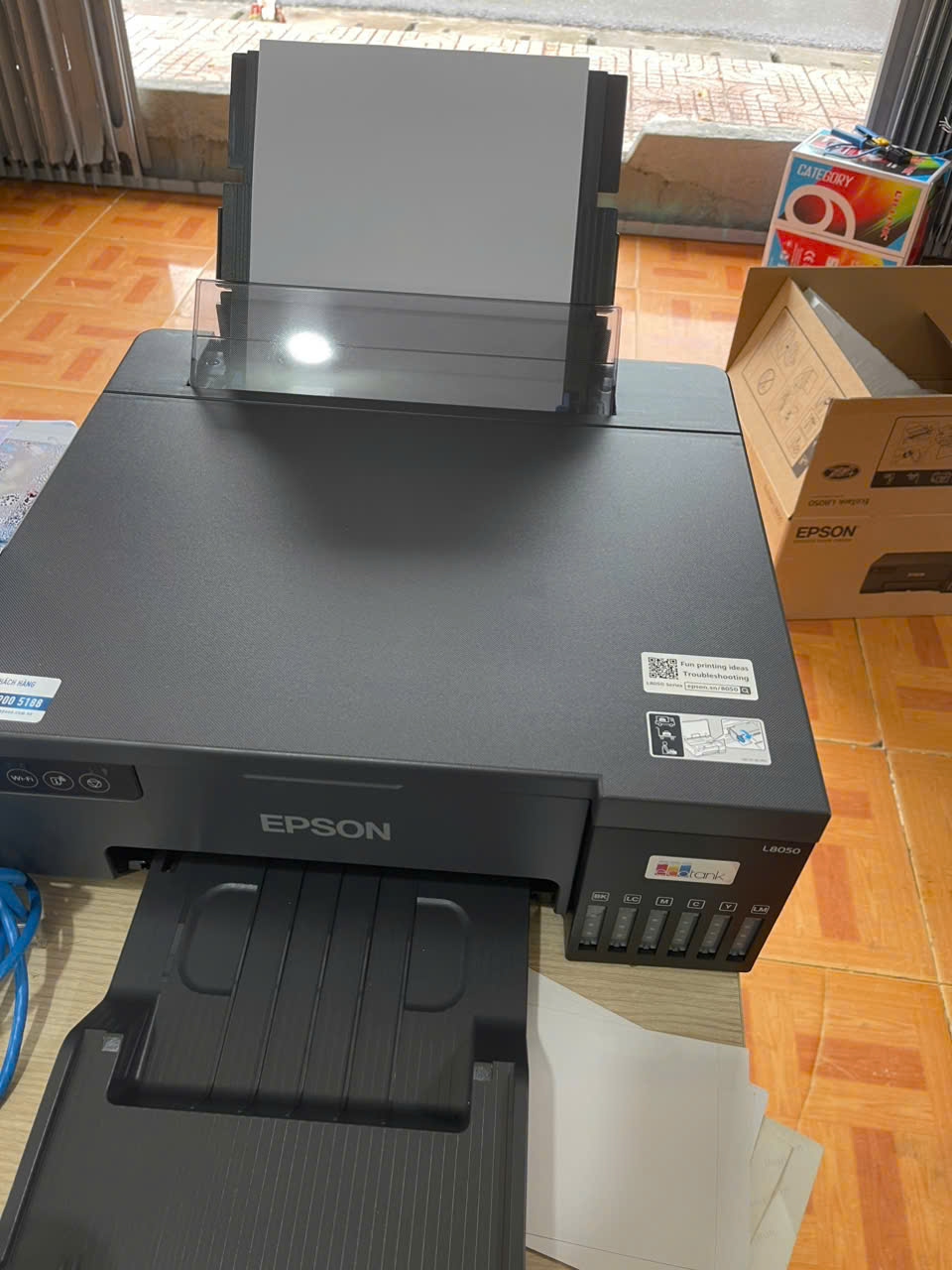 Máy in phun màu wifi EPSON L8050- Chính hãng mới 100% 3 z6912730101413 9414ddfd027c8bc3f6b790b2ab084bd3